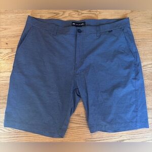 Travis Mathew Performance Microstripe 10" Golf Shorts 40 Blue